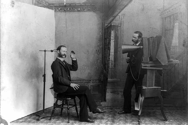 Photographer studio in 1893